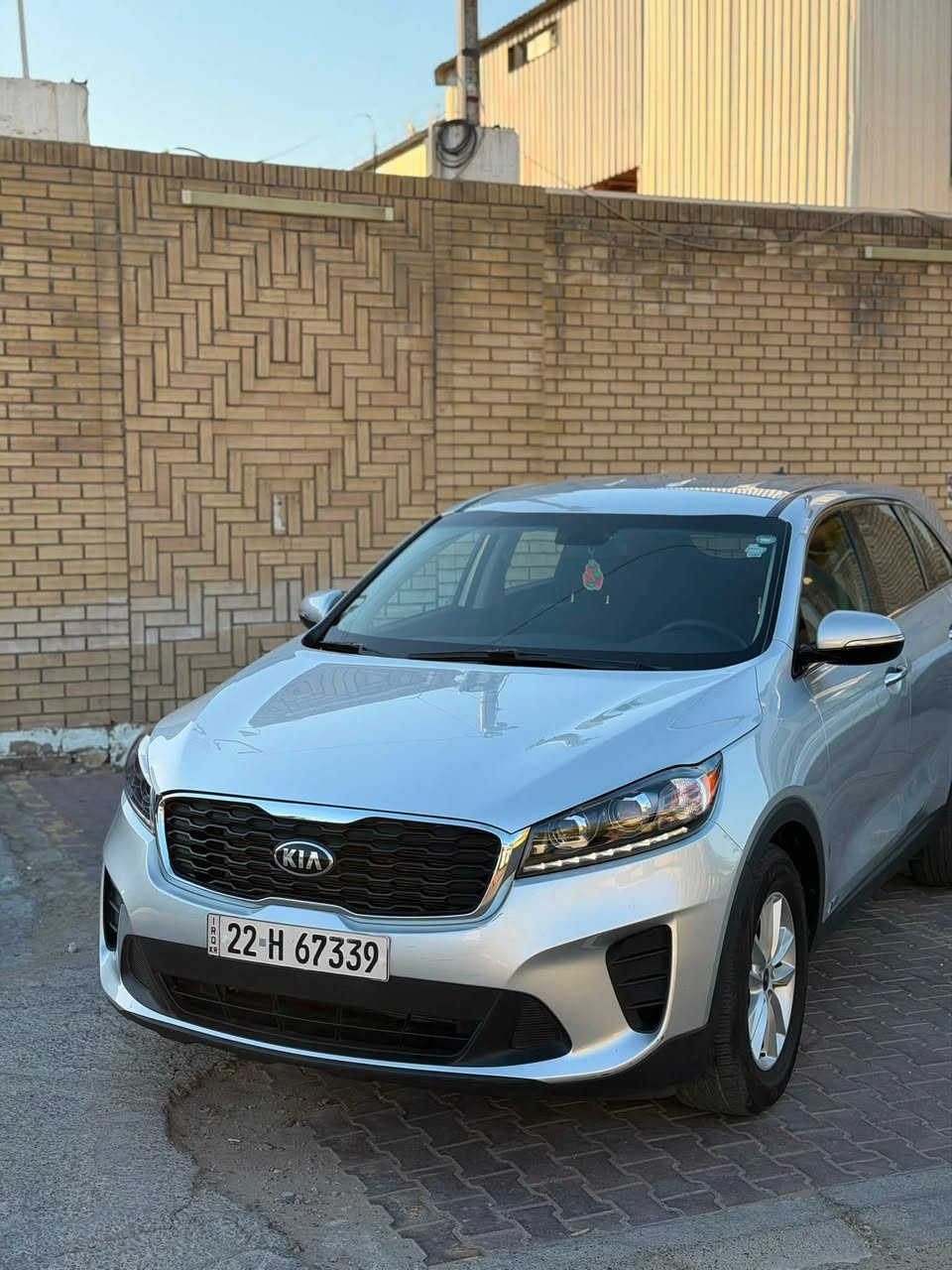السلام عليكم
كيا سورنتو 2020
نص فول
محرك v6
شاشه جبيره
تبريد قطعتين
7 راكب
لد نهاري
فورويل
السياره  حادثها. مال امريكا صبغ الهلالات  الخلفيه وشوي بلباب 
ماشيه 26 حقيقي
السعر 213 ❗️
كير محرك مكفول وين ميعجبك تفحص افحص⚠️
مكاني بغداد بسمي تحويل ثاني يوم
***********
