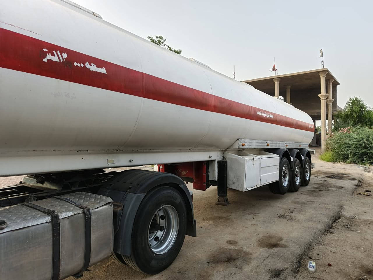 سكانيه للبيع موديل 2002 محرك إنجكتر 420 / تانكي شاكر تك تاير
طوناج جيبيس تصريح أمني كله جديد
تخم تاير تخم جوبلس ***********
