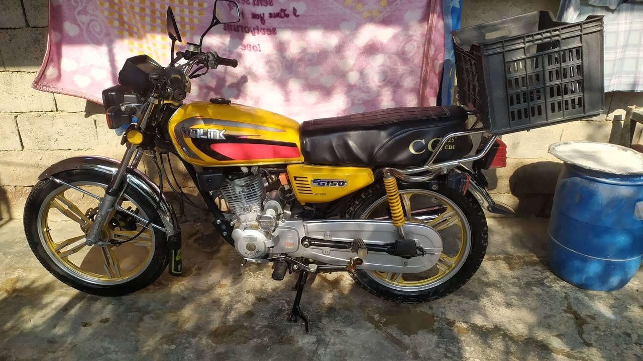 سيفان موديل 22 دراجه بلاديه سلف كهربايات دشبول بصمه كلشي شغال اوراق 3 السعر 500 بعقوبة *********** الشراي يتصل
