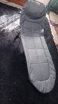 كرسي • للبيع