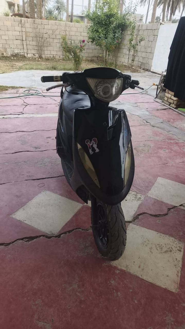 السلام عليكم ماكس عدله بلادي سلف كهربائيّة كله شغال مابيه نقص شلعه ومعدل فول السعر 450وبيه مجال قليل مكاني حله ورديه خارج بعليان للستفسار اتصل ***********
