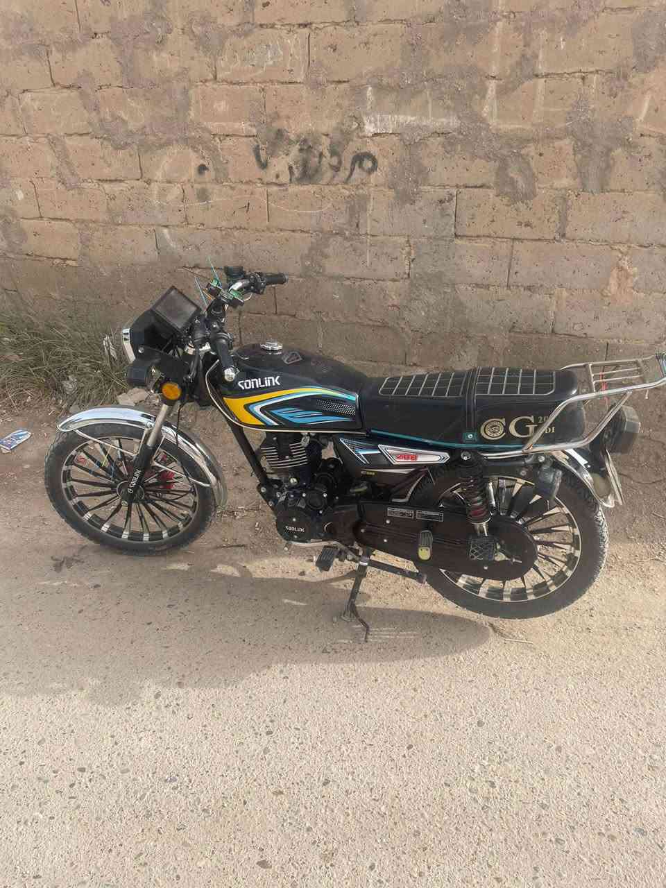 دراجه ايراني 25 اخت الزيرو محرك نشط دبل سويج بصمه اوراق كامله
مراوس بوكسر او دايوان حسب القناعه وانطي فرق
مكاني بغداد تاجي.


**إذا كنت صاحب هذا الإعلان وتريد حذفه لأي سبب، رجاءا أرسل رسالة إلى الدعم الفني**