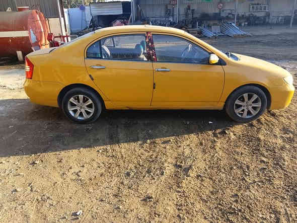 السلام عليكم
ليفان 620
محور كورلا المرغوب 1600 ديلكو
دووشمه جديده 
ارضيه جلد 
درايم شتات كورلا بلاد اصلي 
صدر جديد
بسمي 
نقص السياره تبريد  
تطبيق بيبان 
شفت اسيرن
السعر 53
بغداد الشعب ما متواجد ع النت 
***********
