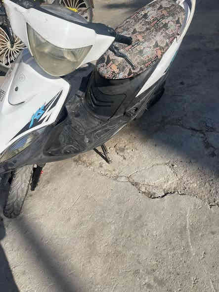 سلام عليكم ماكس عدله بوشه 55 كلجات رياضي شلعه معدل كهربائيات كله شغاله نقصه بس عتله مال هندر السعر 375 وبيه مجال بسيط عنواني بغداد حي الجامعه ***********
