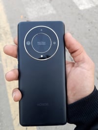 جهاز هونر 9XBذكره 256رام12شاشه بيها خط صغير سعر 150 وبي مجال حق جيتك ا...