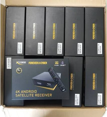 حصريا بالعراق 🇮🇶👍
XCONN.X.CYBER 
جهاز الشركة الكورية 
معناه جوووووودة الصورة 
💢متوفر الان  
🔥🔥🔥🔥عملاق 🔥شركة اكسكون الكورية🔥🔥🔥
XCONN FOREVER  CYBER 8K 2025
🟥ا️لمواصفات الفنية لجهاز :-
☑️المعالج الأمريكي القوى جدا Amlogic S905x3
☑️4 جيجا RAM
☑️ذاكرة داخلية 32 جيجا
وحدة المعالجة المركزية رباعية النواة ARM® Cortex A55
معالج GPU Mali-450، OpenGLES  2.0/1.1 و أوبن جي 1.1
☑️يدعم نظام صورة 8K & 4K
☑️يأتى مع ريموت ( بلوتوث يدعم ☑️الاوامر الصوتية وريموت فخم خاص بشركة XCONN)
☑️يحتوى على قارىء للكروت
☑️يدعم جودة الوان 10 HDR
☑️مدخل لان لتوصيل كابل الانترنت
☑️يحتوى على WI-FI داخلي مدمج ☑️يدعم 5.8G & 2.4G
☑️يعمل بنظام 9 Android
☑️سعة قنوات أكثر من 20,000 قناة
☑️يدعم تقنية Epg pro
☑️معالج الصور Imprex
☑️مدخل Micro SD
☑️فتح شفرات BISS تلقائيا
☑️يدعم جميع أنظمة التشفير الحالية
☑️تيونر حساس لإستقبال الترددات الضعيفة بعد التجربة
صوتيات عالية الجودة خاصة بالجهاز ✅
واتس اب 
***********
لينك مراسلة مباشر
https://wa.me/message/7LWUBNUC7CECN1
