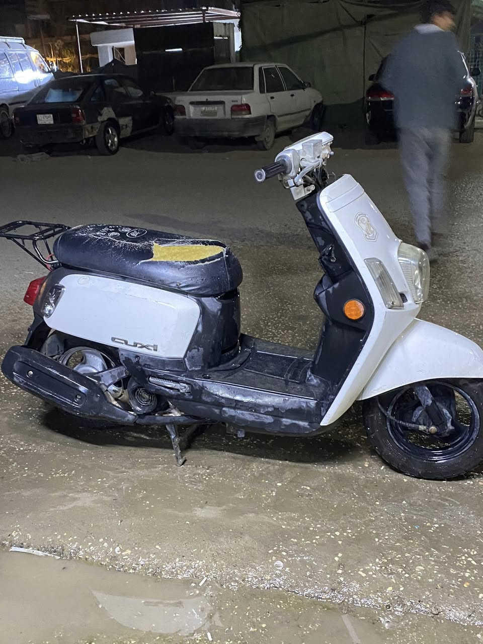 سلام عليكم بوليس نوزل مسطره موُديل 2012 دراجه انطيك كفاله بل مكينه عل فحص السعر مليون و50 وبيه مجال بسيط للاستفسار 
 ***********
***********
