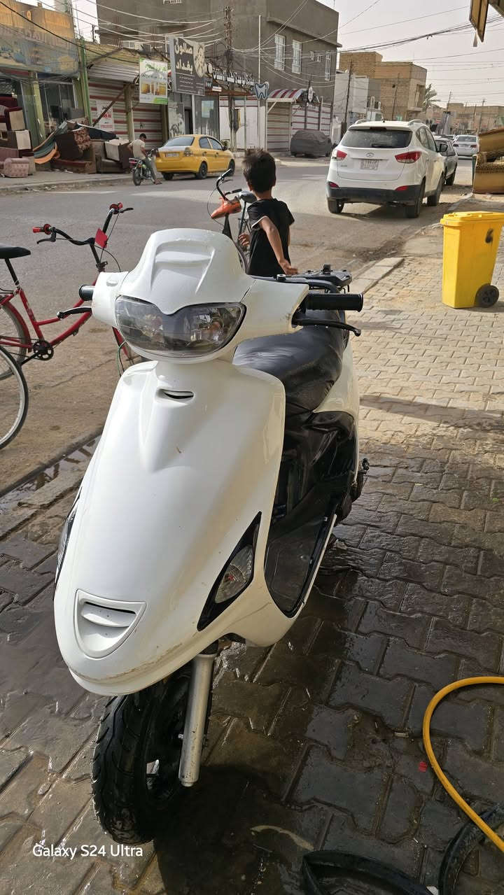 فراشه فحل للبيع
الدراجه ما عايزه شي

مكينه ناعمه شلعه ومعدل 

كهربائيات شغاله 

صالصنصه اف ام مكاني نجف 

ب375وبيها مجال


**إذا كنت صاحب هذا الإعلان وتريد حذفه لأي سبب، رجاءا أرسل رسالة إلى الدعم الفني**