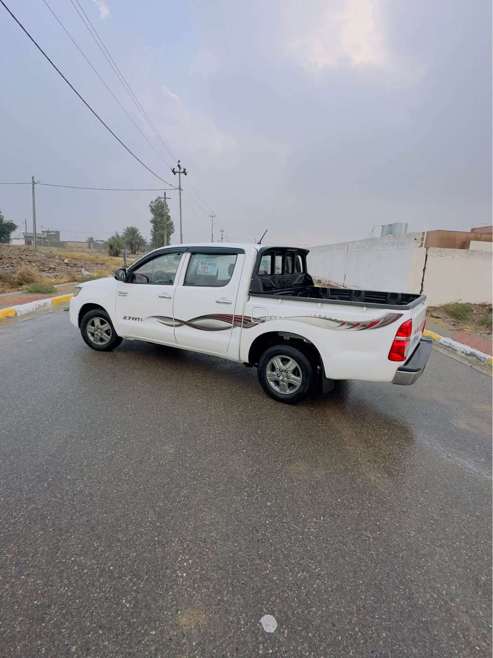 مرزي موديل 2013 رقم اربيل دولي سنويه لل 28 محرك مامفتوح شاصي 12 ضرر  بابين بدون دواخل وبيهه مكانات بارد مكان السياره كركوك الحويجه 
***********
السعر 185 كركوك, العراق
