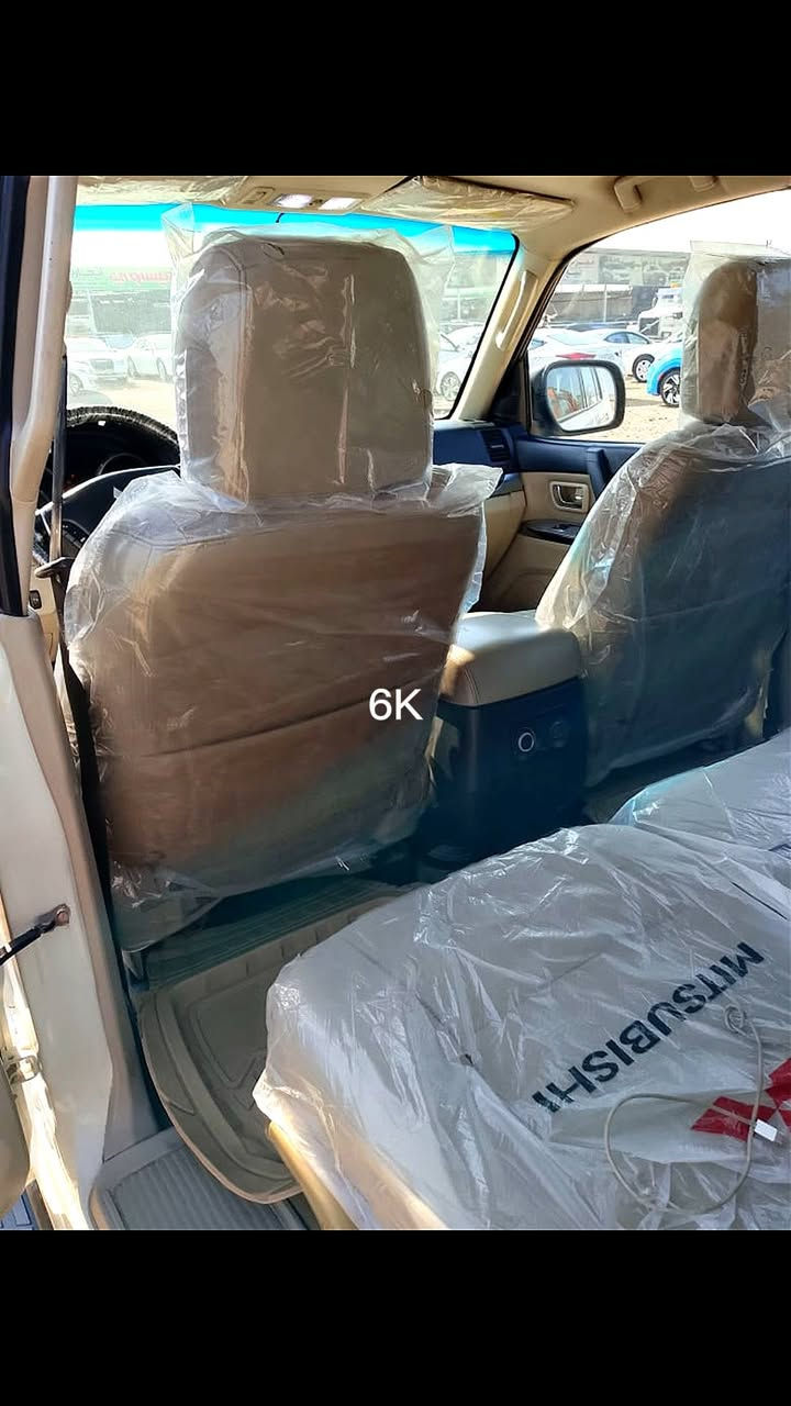 باجيرو فول موديل 2014  سعر 145 ورقه بيه جاملغ وشبر بنيد مكانها الدوانية
***********
