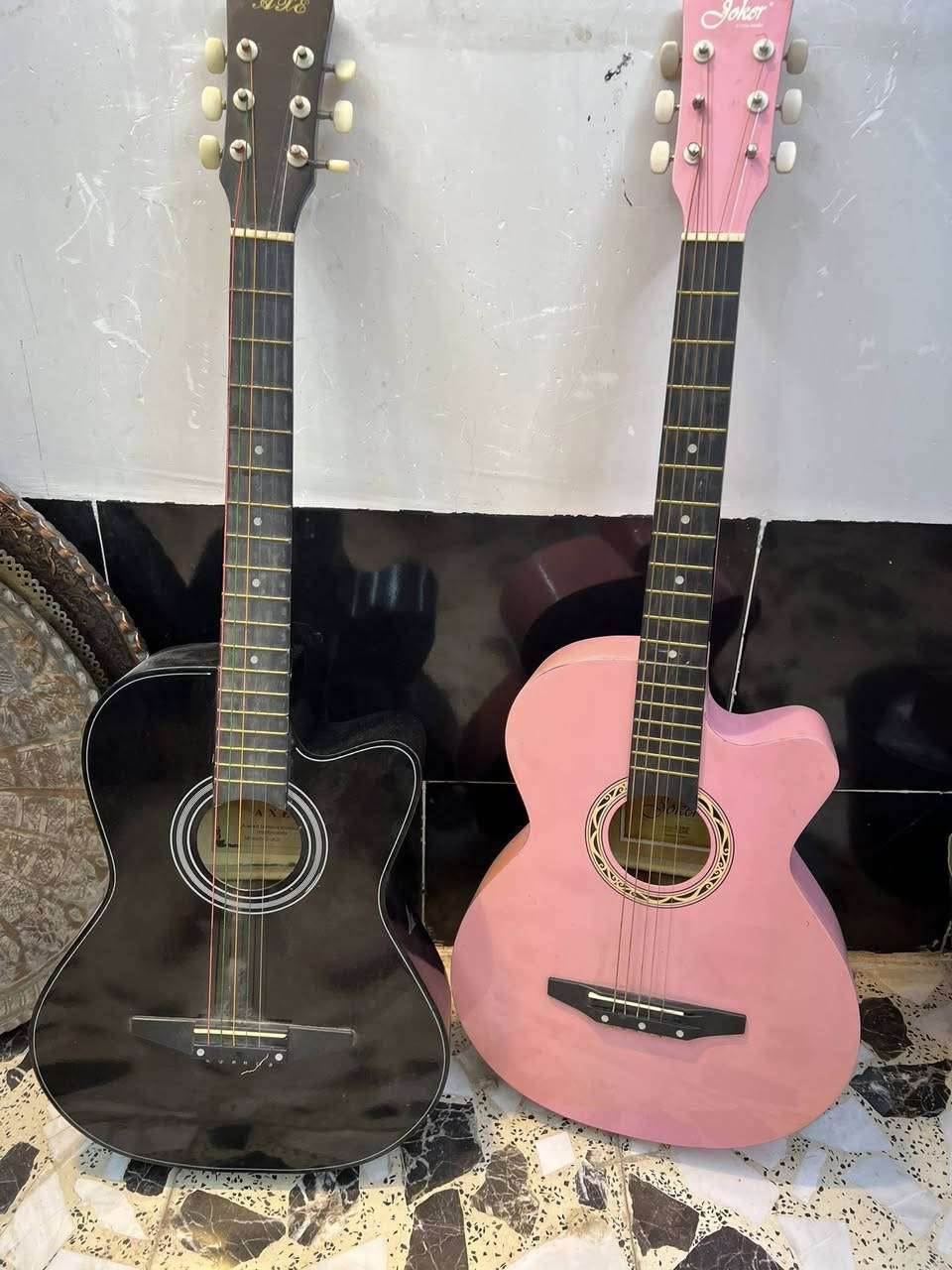 جيتار عدد 2 شغالات كم ماركة جوكر خشب بالكامل


**إذا كنت صاحب هذا الإعلان وتريد حذفه لأي سبب، رجاءا أرسل رسالة إلى الدعم الفني**