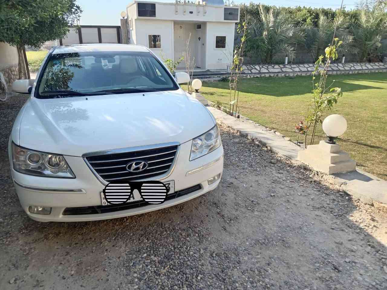 السلام عليكم سوناتا 2009 وارد امريكي محرك 2400 ليبل واحد سياره جديده بيها ثلاثه قطع بدون دواخل رقم بغداد رقم انكليزي سنويه باسمي تحكم ستيرن كشن كهرباء فتحه في السقف تبريد صدر كله جدي *********** السعر 120 وبيها مجال العنوان الكرمه
