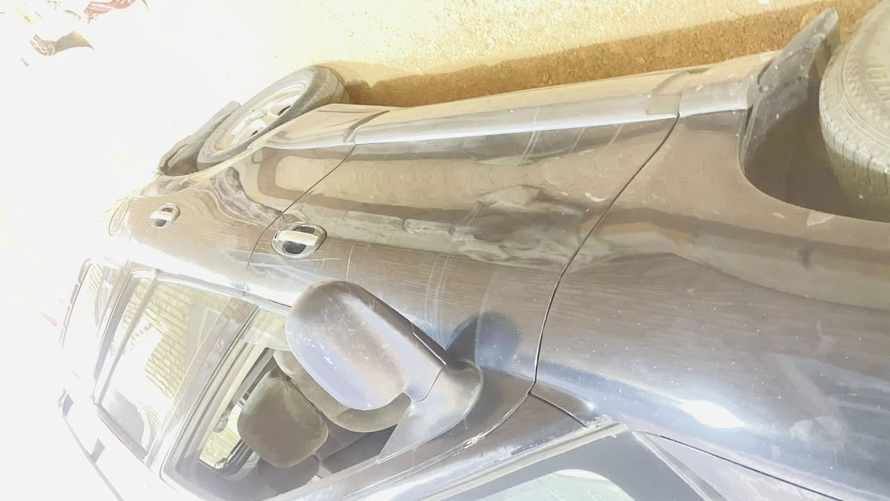 سلام عليكم 
سنتافي مديل ٢٠٠٤ امريكي 
مكينته 6️⃣ عوزه ترتيبات بسيطه 
كير مكينه بيه صوت فقط ب ابطاله 
حداديه نص عمر كهربائياته كله شغاله 
تدفئه تبريد ترهم مراوس او بيع سعره 55
وبيه مجال مكاني السماوه ***********
