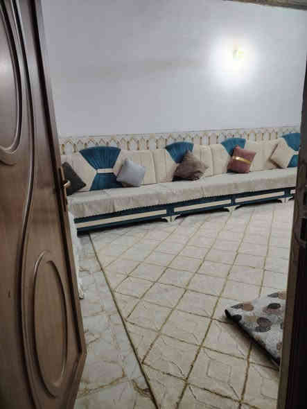 السلام عليكم
بيت 100 متر للبيع (زراعي) 

المنطقة واحد حزيران مقابيل الحصو والرمل 

السعر 55 وبيه مجال اتصل ***********
