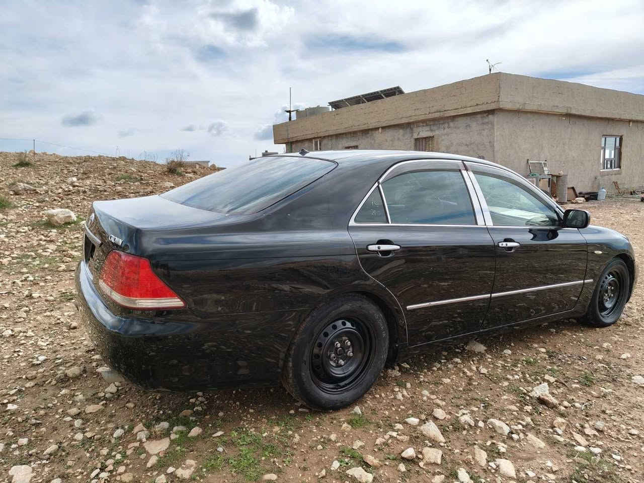 سەرەتابەناوی خودای گەورە
شاهینە مۆدێل 2005بڕاوە
مواسەفات 2دووگمە گێڕومەکینە182گەورەبەگەورە
ماشااللە دەروناوی لۆکە دەعمولێدراو کەڤەرگۆڕاوبەشەرت
سەقفو حیزام بەشەرت گێڕومەکینەو کارەبای بەشەرت 
سعرخوارهەموبازاڕ 43گڵاویەک تۆزمەجال 
شوێن دەربەندیخان ***********
