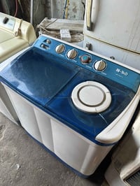 غساله نضيفه شغاله اي شي ماًبيها السعر ٧٥ ٠٧٨١٢٨٣٧٩١٧