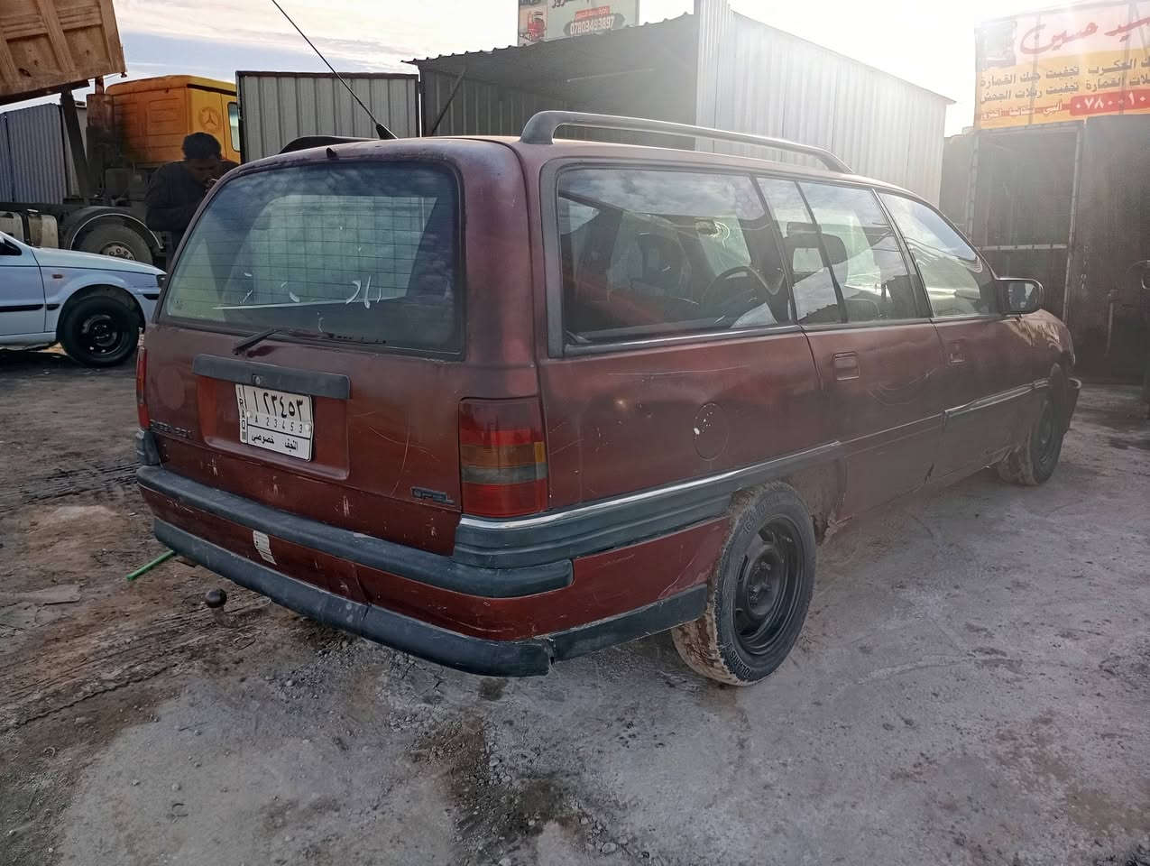 السلام عليكم اوبل للبيع موديل 93 رقمها نجف سعر 22 مكانها نجف استفسار على هذا الرقم ***********
