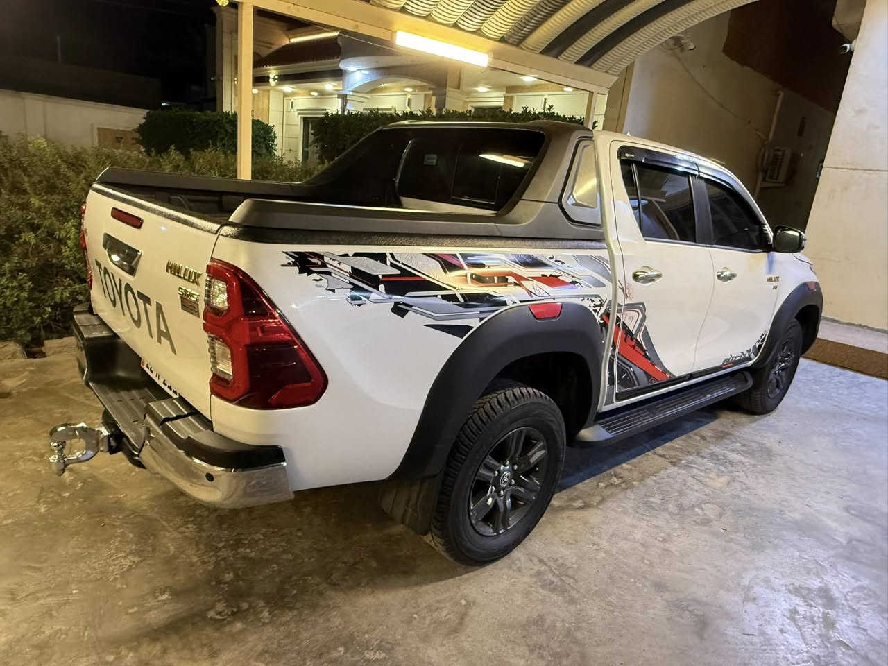 موديل 2025 بحاله الزيرو ماشيه 10 الف السعر 395 ورقه وبي مجال ***********
