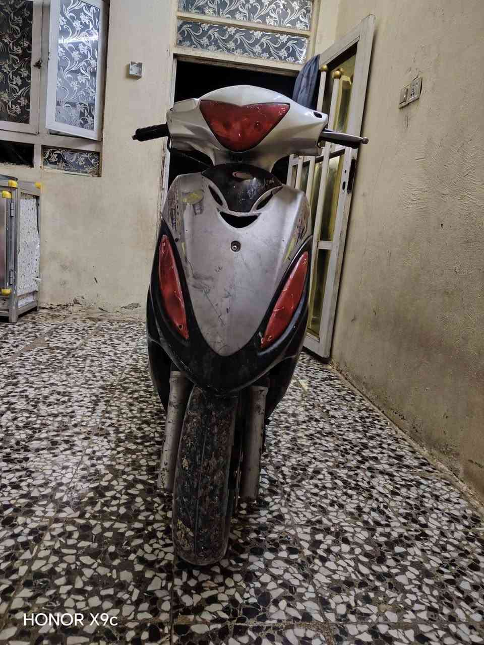سلام عليكم شباب🙋🏻‍♂️
دراجه كامكو جي فور دراجه حلوه وكدام 
شغاله من كلهن سلف نكر واحد شاير لايتات دراجه كاعد وتخبل مستعجل عل بيعته مكاني نجف حي ميسان 
سعر 280دراجه تخبل وناشفه 
واتساب *********** رقمي ❤
