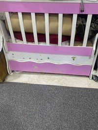 مطلوب أثاث طفل • نظيف