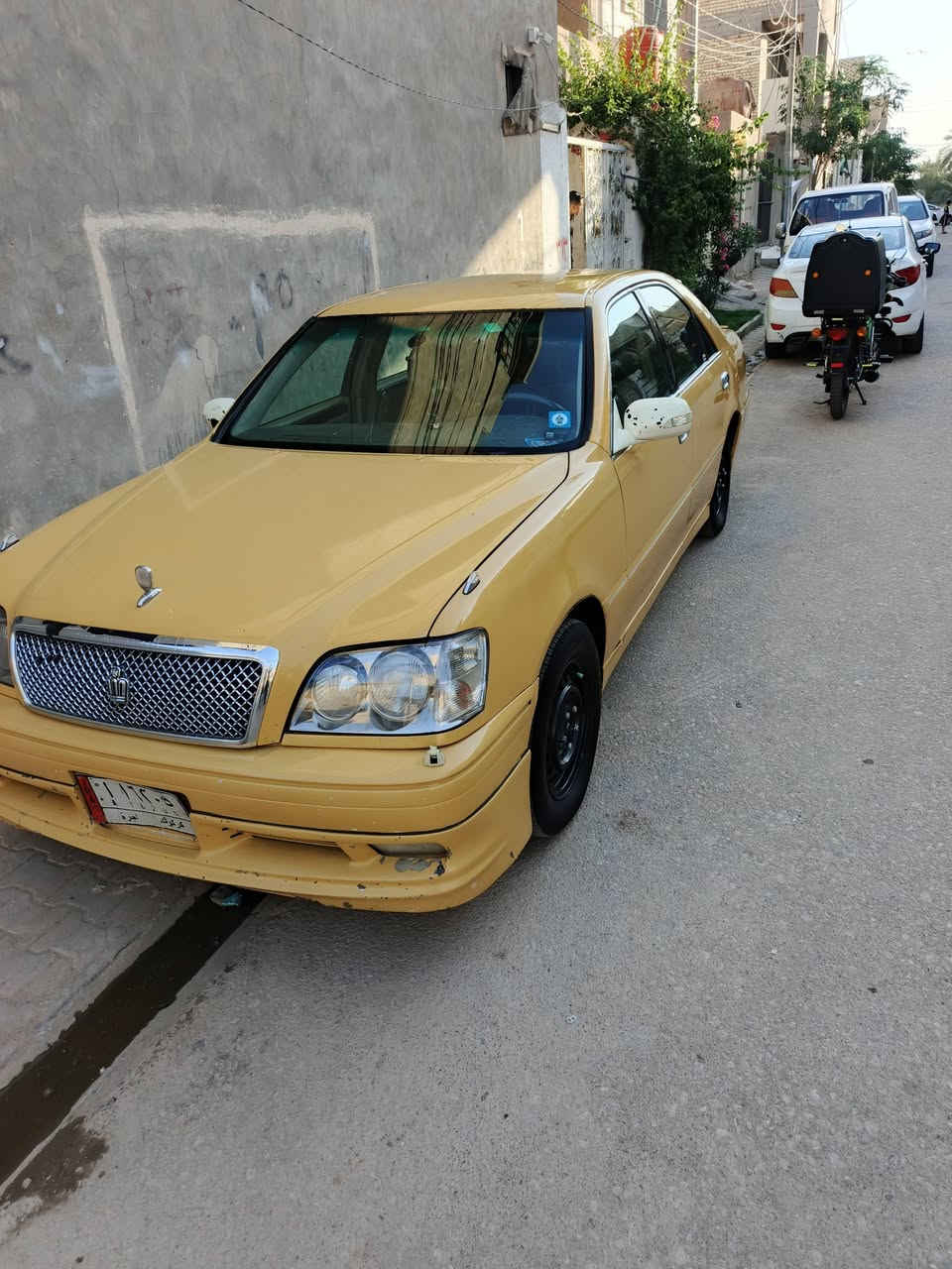 سلام عليكم عندي هاي للبيع او مراوس كوري سياره مفحوصه مدفوع كمرك طابه هزه رقم كركوك قرار 48 سياره اربع دكم دبل شاشه تبريد امامي خلفي مكينه 3000 فيشه وبطل تخم تاير جديد سياره عدله فقط طخه جاملغ وره السعر 90 وبيها مجال قليل
الرقم ***********
