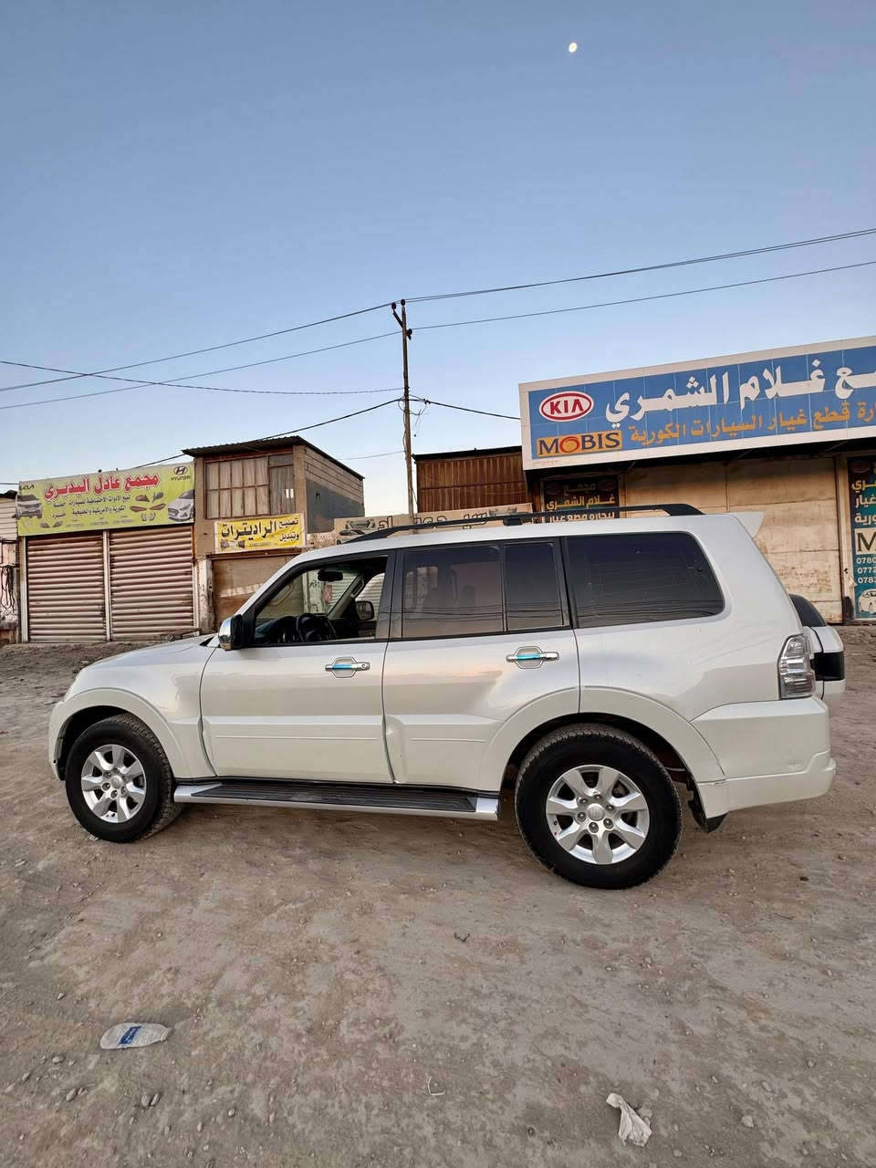 للبيع باجيرو 2016حبتور فول مواصفات لون صدفي
مكينة 6سلندر 3500

فتحة سقف

كشنات جلد كشنات كهرباء جهتين 

مرايات شفط 

7راكب 

دمامات امامي وخلفي 

تحكم ستيرن حساس خلفي 

معروفة مواضفات الحبتور

ماشية ١٤١ الف 
مكان ديوانية تفاصل اكثر تصال علة رقم 

***********
