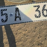 رقم للبيع  تبادل او مع سياره.  ستفسار 07731910042