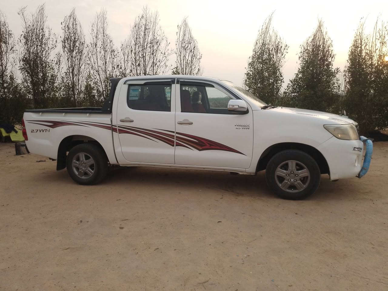 اسلام عليكم 
هايلوكس 2014 كير عادي كير وكسن ومكينه  مكفولات كهربائيات جديده تخم تاير جديد دوشمه جديده  مكفوله  من الصبغ ماعده 3باردات مداور ثاني يوم شاصي 19 رقم بابل  تدفئه وتبريد ثلج اسعر 205 وبيه مجال
رقم ***********.
بيه واتساب.
