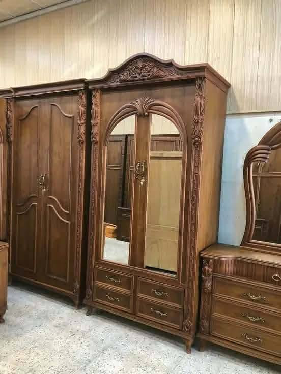 جمال و اناقه غرفه💯🔥شغل ثقيل زان حفر درجة اولى
موديل حديث شغل جديد غير مستعمل 
الي يدور غرف مناسبه لايتصل عليه عيوني 
واتساب دزلي صوره الغرفه ودزلك سعر💥🔥
***********
