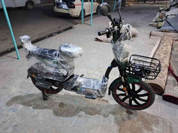 سلام عليكم متاح للبيع 
سعر 450
شهره مستخدم 
***********
