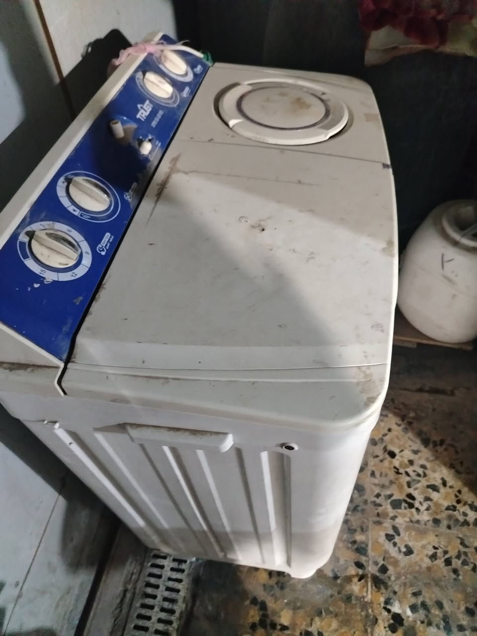 غساله للبيع نضيفه مابيهه شي ١٠ كيلو  مكاني بغداد الزعفرانيه السعر ٥٠ الف


**إذا كنت صاحب هذا الإعلان وتريد حذفه لأي سبب، رجاءا أرسل رسالة إلى الدعم الفني**