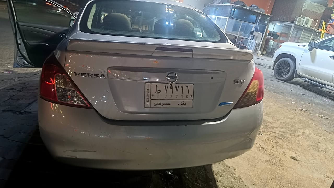 نيسان فيرسا ٢٠١٣ رقم بغداد مشروع وطني  قطعه صبغ شاملغ خلفي بارد جاملغ الأيمن الأمامي محرك وكير نظيف تبريد ثلج حدادية نظيفة زوج تايرات أمامي جديد داخل نظيف ويل كب BBS شاشة تاب وكامرة خلفية مراوس حسب القناعه فرق ما عندي
السعر82 ورقة وبي مجال قليل العنوان رمادي حي الاساتذة او حي الأندلس الاتصال ***********
