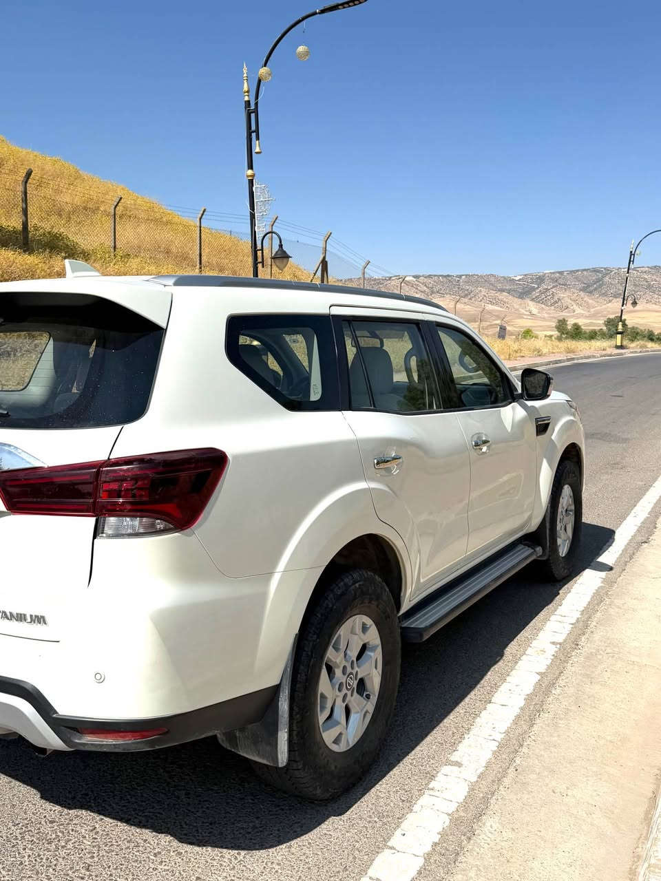NISSAN  X- TERRA 2023
سياره كه ده حامي لو ده حامي به شه رت هيجي نيه سفري ئيره يه فول ماسفاته ده بل اكسل ته بريت مه ركه زي ٧نه فه ري ناو زه رد ٢سويجي بيلادي خوي له كه له تازه كامل سرڤزي بوكرايه له شريكه سياره كه 30000kmرويشتوه. سعرش 255 مه جال
*********** أربيل, العراق
