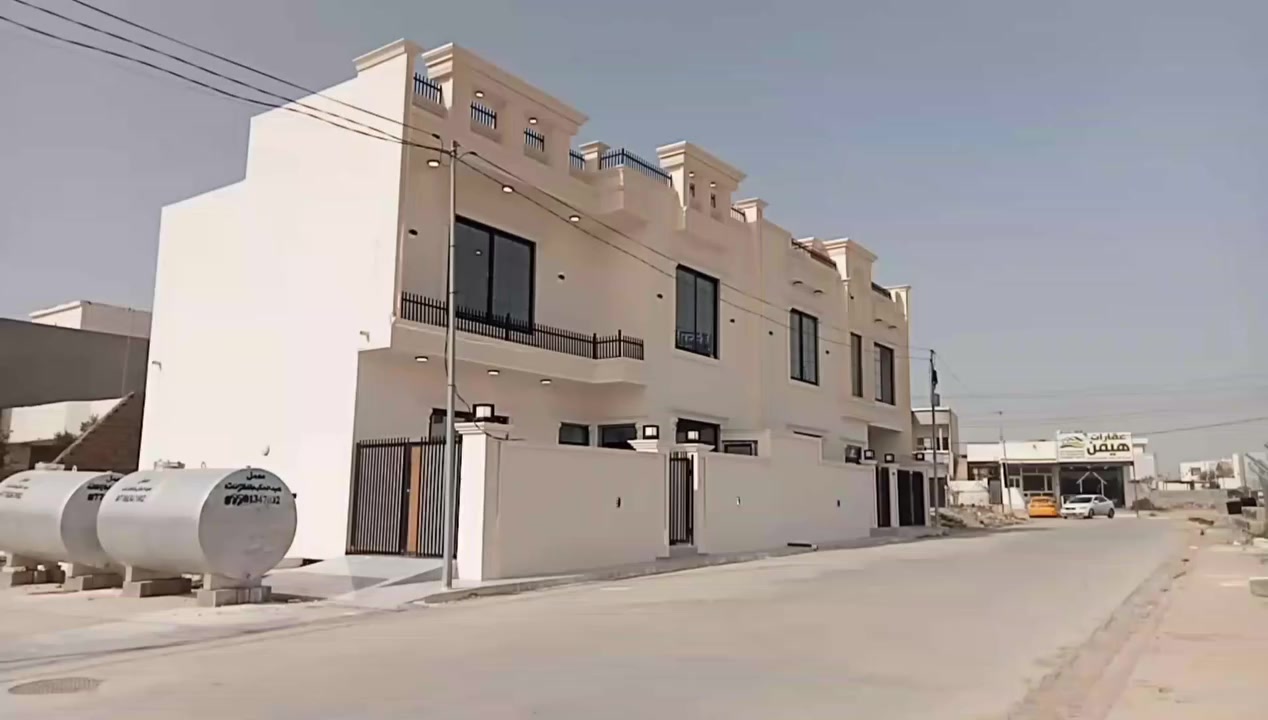 سلام عليكم 
دوو خانووى سفر بوو فروشتن
رووبەری هەریەکەیان 100متری جوارگوشییە 
و لە شوێنێکی فول خدماتە بوو زانیاری   زیاتر  و نرخ دەتوانن سەردانێ مکتب شالاو بکەم یاخود پەیوەندی بەم ژمارانەی خوارەوە بکەن 
***********
***********
#محافظة_كركوك_شوراو_صونةكولي_سيكانيان_اشارة
