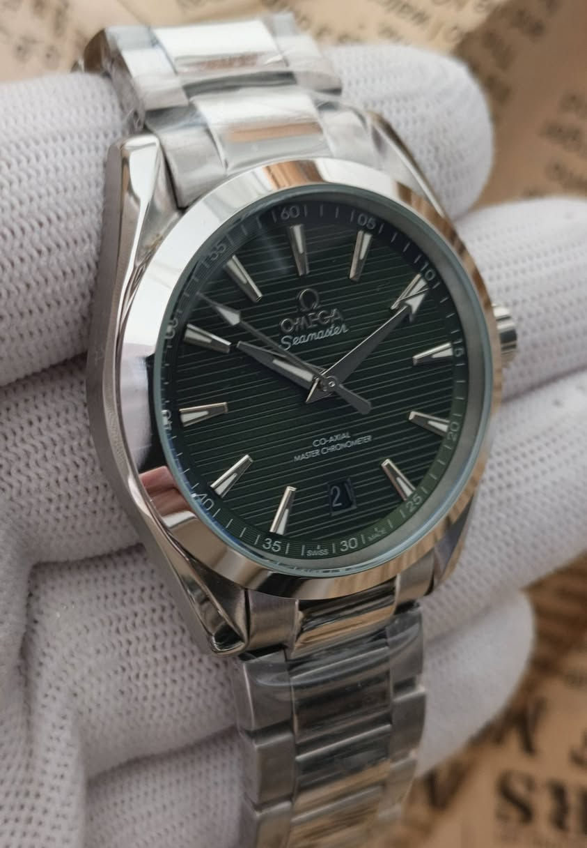 كلكشن ساعة رجالي اوميكا 
اوتوماتك ماستر كوالتي 

فيكسا للساعات 

***********
واتس اب 📞

https://wa.me/9647712677677
