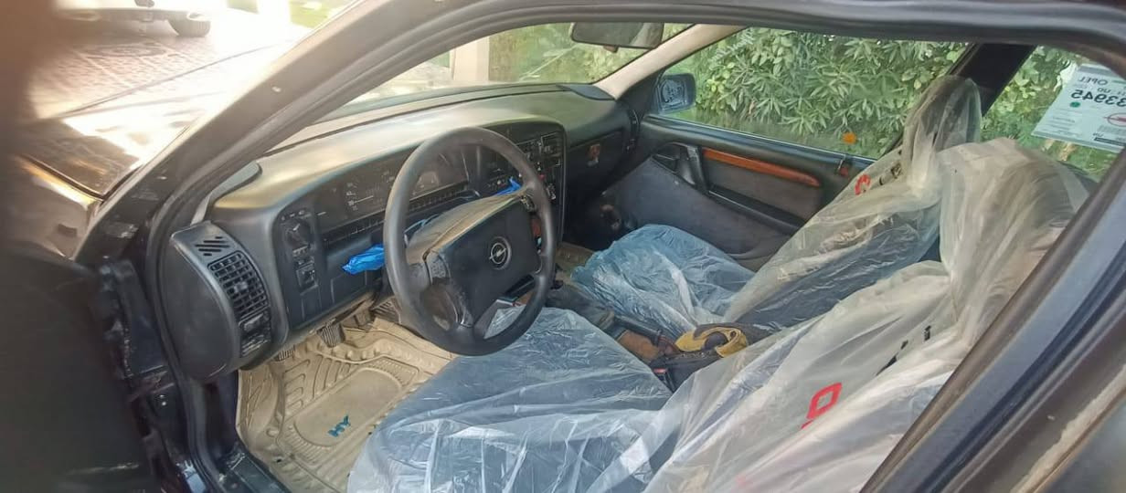 بسم الله اوبل اوميكا للبيع موديل 93 محرك 2000 بلدي كير عادي رقم انبار انكليزي تحويل مباشر سياره تبريد بلادي مصوج مقدف جام كهربائي فتحه بلقماره كهربائيات كله شغاله ترايك البصره سياره مال جنيه السعر 38 بيها مجال بسيط المكان الرمادي رقم الهاتف ***********
