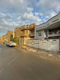 دار للبيع  المساحة ١٥٠ الواجهة ٧.٥  الطابق الاول صالة،مطبخ،هول داخلي، ...