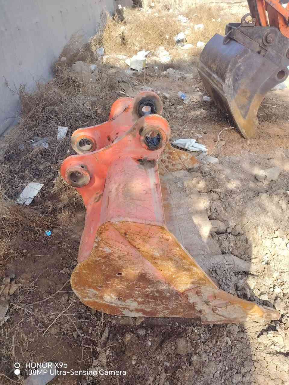 كيله للبيع بلادي مو عمل حجم
متر و 60 كيله فول جديده ***********
