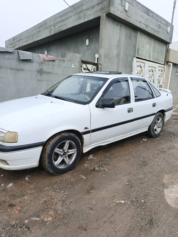 ‎ئۆپل ڤیکترا 
‎مۆدیل ١٩٩٣
‎گێرعادی
‎دوو پارچە سبوغ 
‎٤٢ محامەلە 
‎غرامەی ٤٠٠٠٠٠ لە سەرە دوای محامەلە دەدرێتەوە 
‎رەقەم موبایل ***********
‎*********** شقلاوة, أربيل
