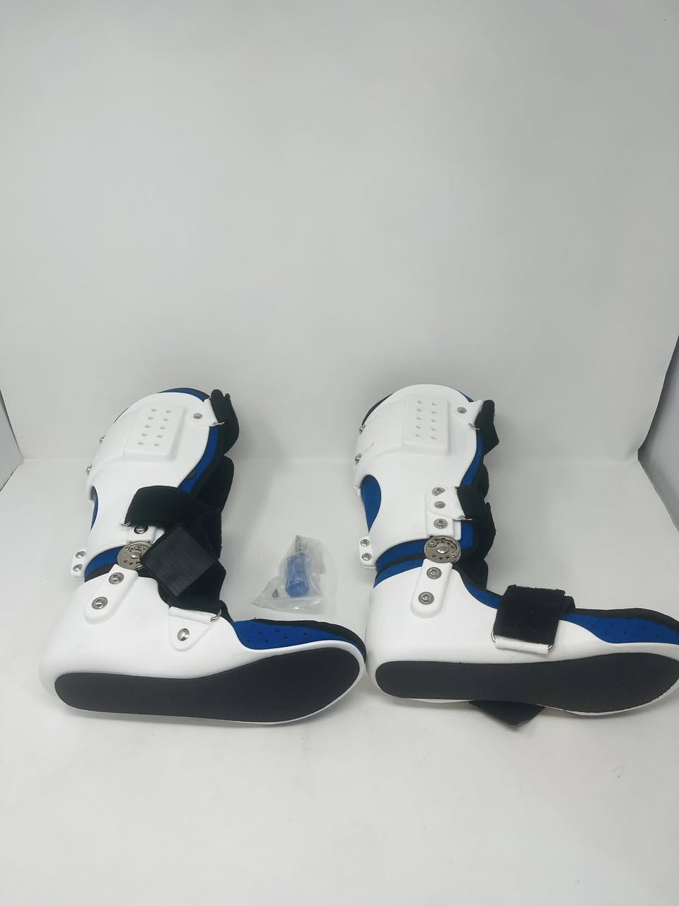 دعامات عدد ثنين قياس M


**إذا كنت صاحب هذا الإعلان وتريد حذفه لأي سبب، رجاءا أرسل رسالة إلى الدعم الفني**