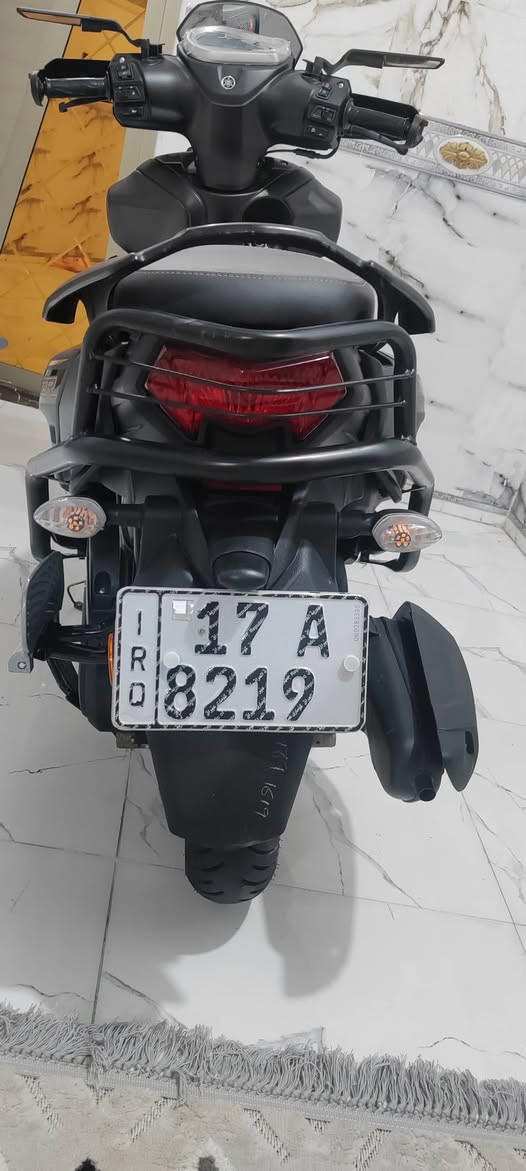 يا الله
زت آر موديل 2025..زيروو.مرقم اصولي مثنى #
الدراجه تحويل مباشر مثنى.
زيرو.. مع كافة الملحقات من درع. وكاعيه ودوسه
ودرع جامغ امامي. مع جاملغ تاير خلفي فايبر گلس
دراجه فول تزويد كفاله عامه.
الاستفسار ***********
