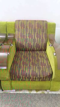 الناصرية مركز • كنب