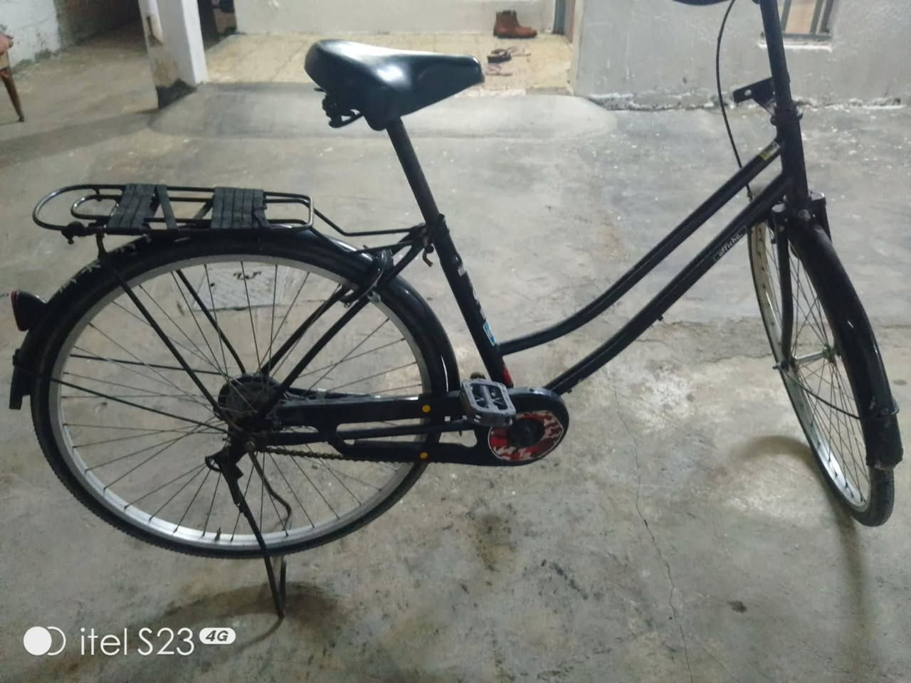 سلام عليكم باسكل للبيع حجم ٢٦فولل نضافه ياباني اصلي شرط لاشه ما بيها شخط العنوان كركوك حي النداء السعر ٨٥،///واتس***********
