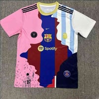 متبقي شي قليل القطعه على ٤ الاف تصفية  للي يحب يستفسر موجود واتساب وات...