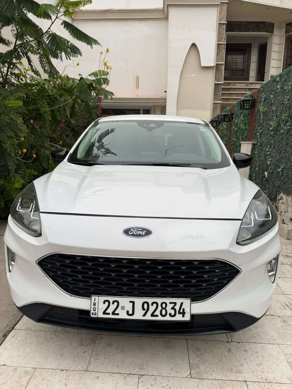 فورد سكيب 2022  محرك 2500  اربعة سلندر ماشية 33 هايبرد فئة SE رادارات كشنات تدفئة تبريد ستيرن تدفىة بصمات تشغيل وابواب وتشغيل عن بعد خمس وضعيات قيادة شاشة دجتال كيجات الكتروني دبل اكزوز وهاندبريك دكمة واوتو بارك 
 حادثها جاملغ وشوية من البنيد بدون ايرباك 
الباقي مكفولة 
السيارة ترايها زيرو نظيفة جدا داخل وخارج ع وضع الشركة 
رقم اربيل باسمي هزة جديدة وسنوية 
مكاني اليرموك السعر 157$  ورقة ومجالها قليل 
***********
