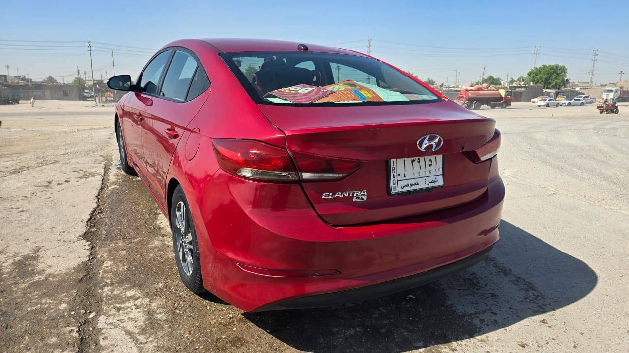 انترا ٢٠١٨ بصره حره بيه صبغ قبق الجنطه وشويه من البنيد ماشيه ١٣٣ جديده بدون ارباك السعر ١١٧ الاتصال ***********
