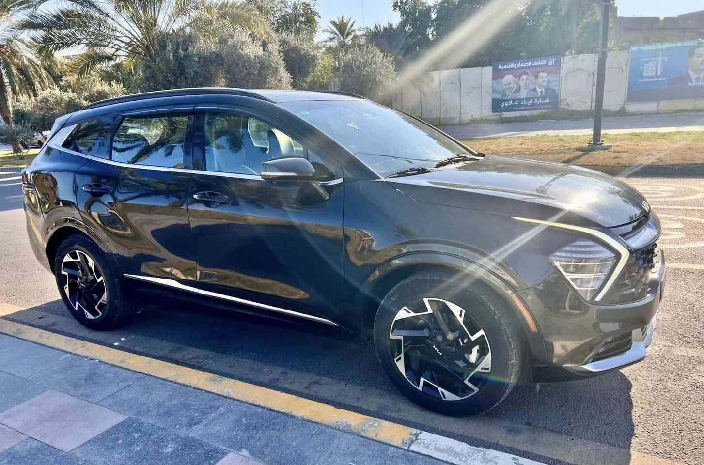 سبورتج وارد امريكي برستيج فول مواصفات اعلئ فئة
مكينة 2500 gdi
موديل2023 
بانورما ماشية 40 الف كيلو
فور ويل تدفئة تبريد كشنات هيتر ستيرن
رادار تحديد مسار رادار مانع تصادم ايقاف ذاتي 
اوتو هولد كاميرا دوارة 360 درجة
تبريد قطعتين
هند بريك بصمة
وبعد بيها مواصفات
حادثها صفحة وبيها قطع صبغ ابيع صبغ عام
السعر 178 وبيها مجال بسيط
مكانها بغداد
***********
