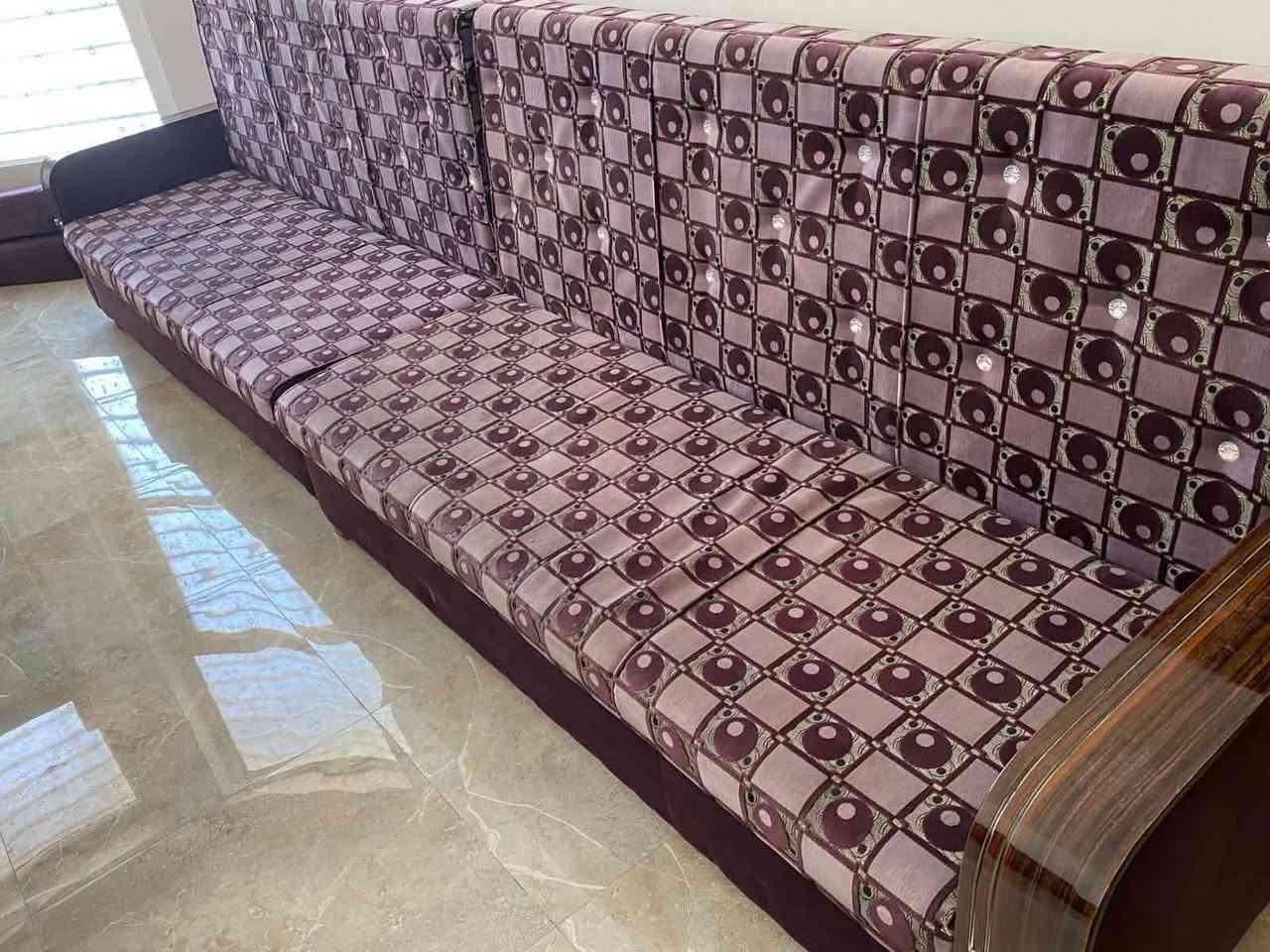 توكام عراقي ثقيل ونضيف وقماشه نضيف حتى ضهره نضيف شوفه العين
عنوانه بابل ـ حله ـ حي الصحه 
*********** استاذ سامي
