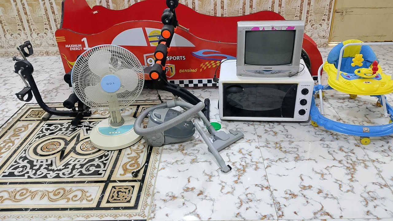 الاغراض كلها بـ100,000الف دينار
للتوصل والاستفسار ***********
