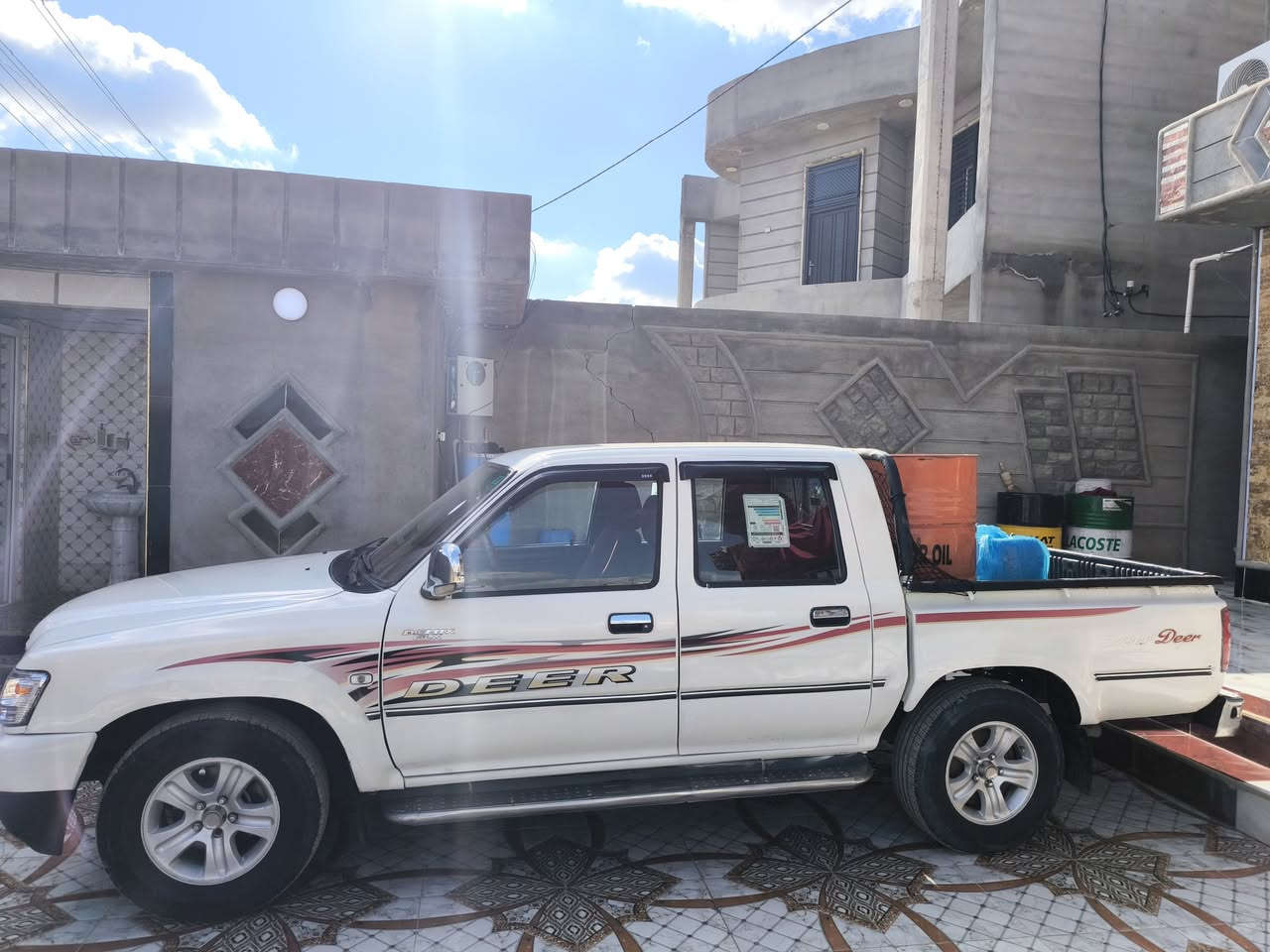 سيارة سوبر دير موديل 2013
السيارة نضيفة فقط بيها ملاحظات بصيطه 
رقم صلاح الدين – مشروع وطني/شرط التحويل 
السعر 80 وبي مجال بصيط
للاستفسار أكثر الاتصال عل الرقم ***********
مكاني كركوك – قضاء الحويجة
وحيّ الله الشراي
